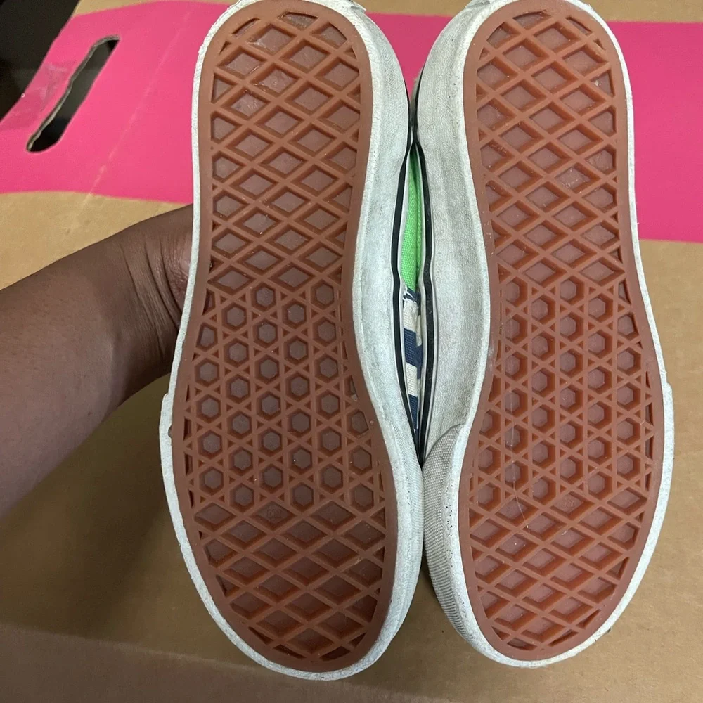 Preloved Vans - Picture 3 of 3